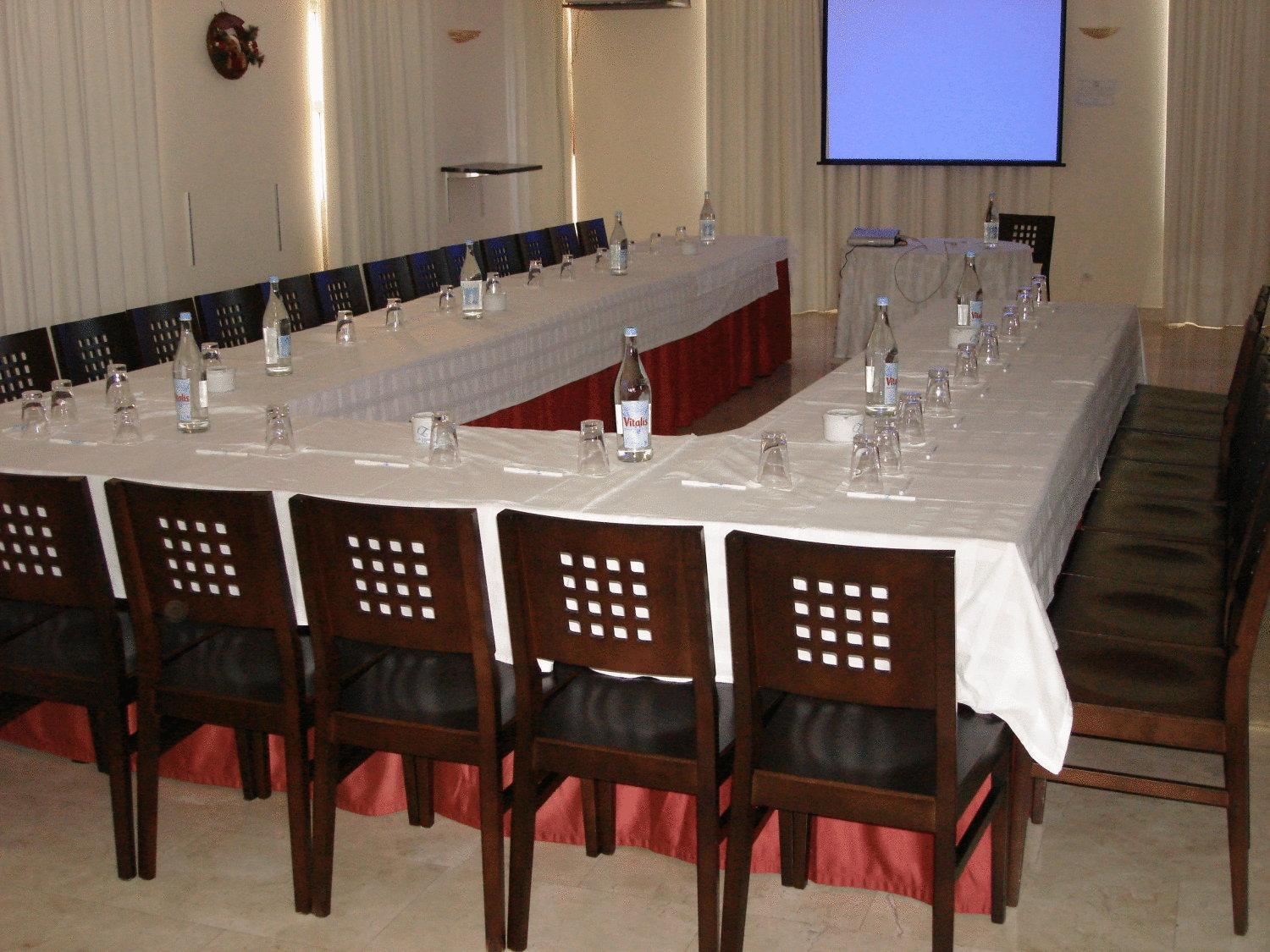 Hotel La Fontaine Езмориз Екстериор снимка